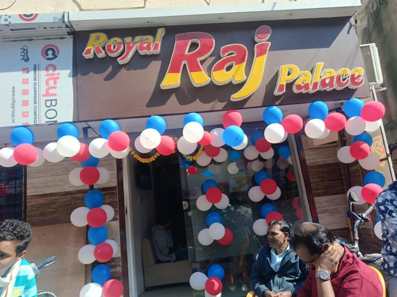 Royal Raj Palace 乌贾因 外观 照片